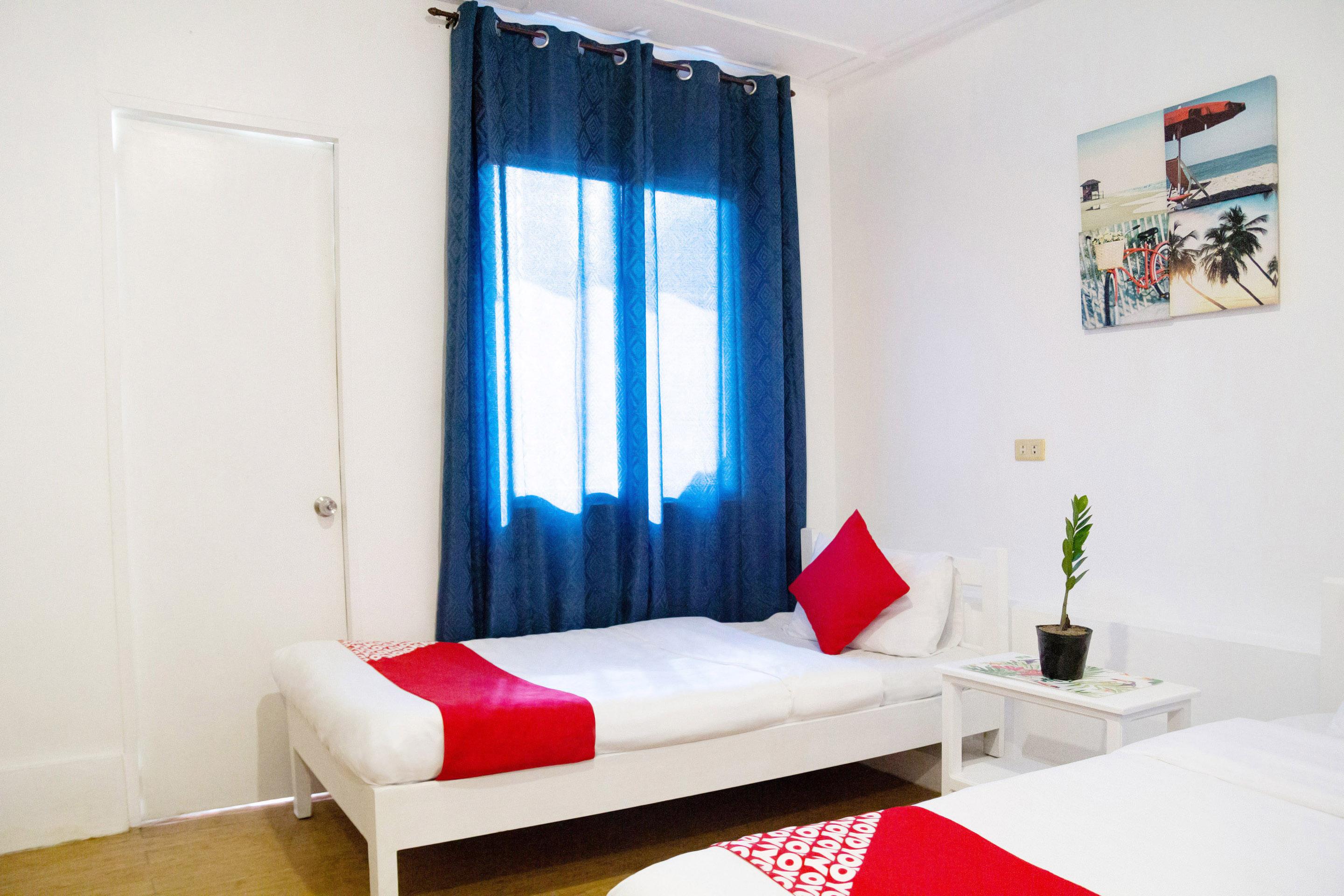 Oyo 150 Davao Airport View Hotel Екстериор снимка