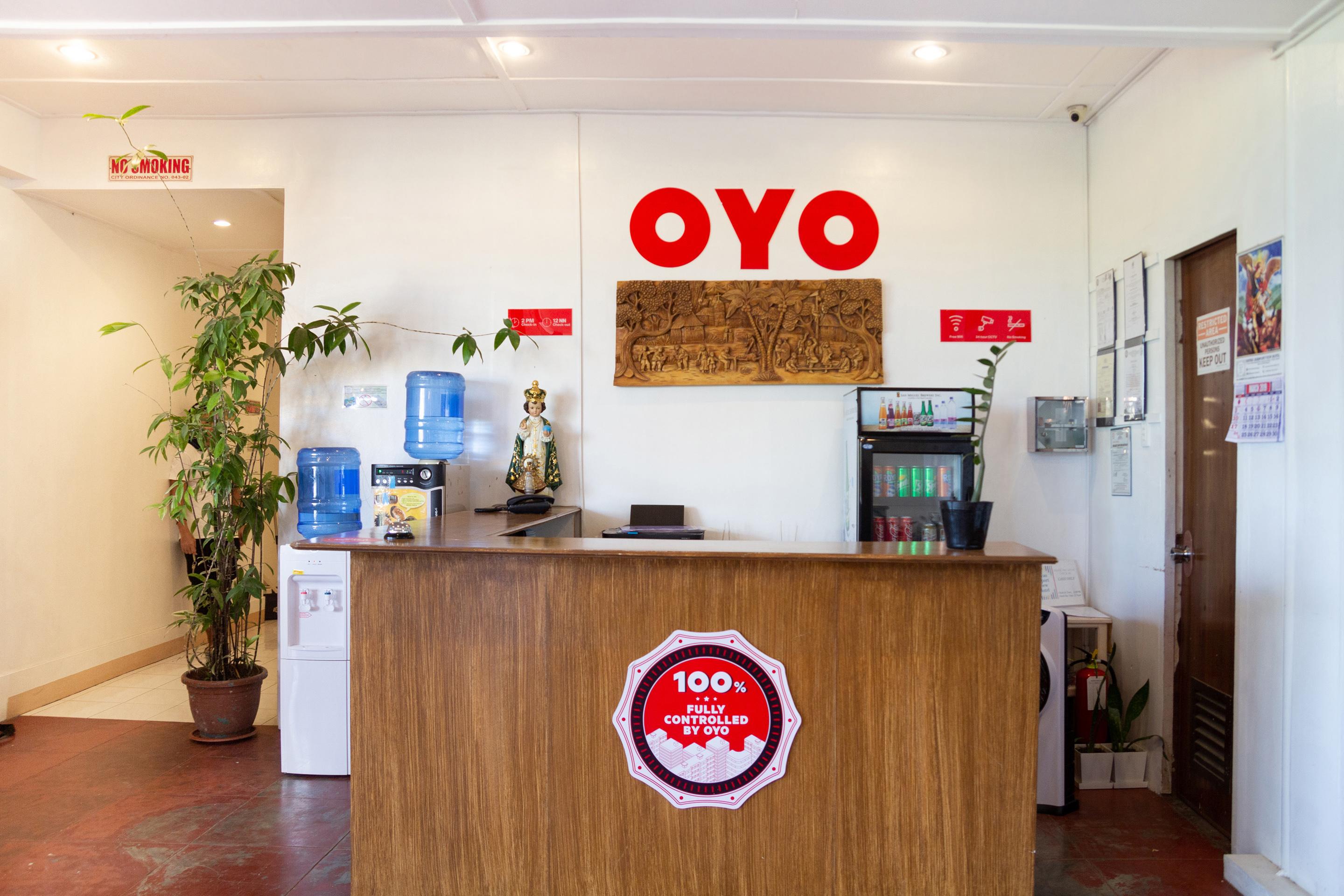 Oyo 150 Davao Airport View Hotel Екстериор снимка